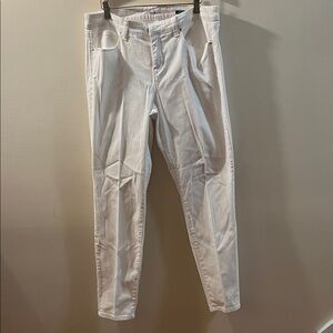 Style & Company - White Skinny Leg Pants 
Size 14
